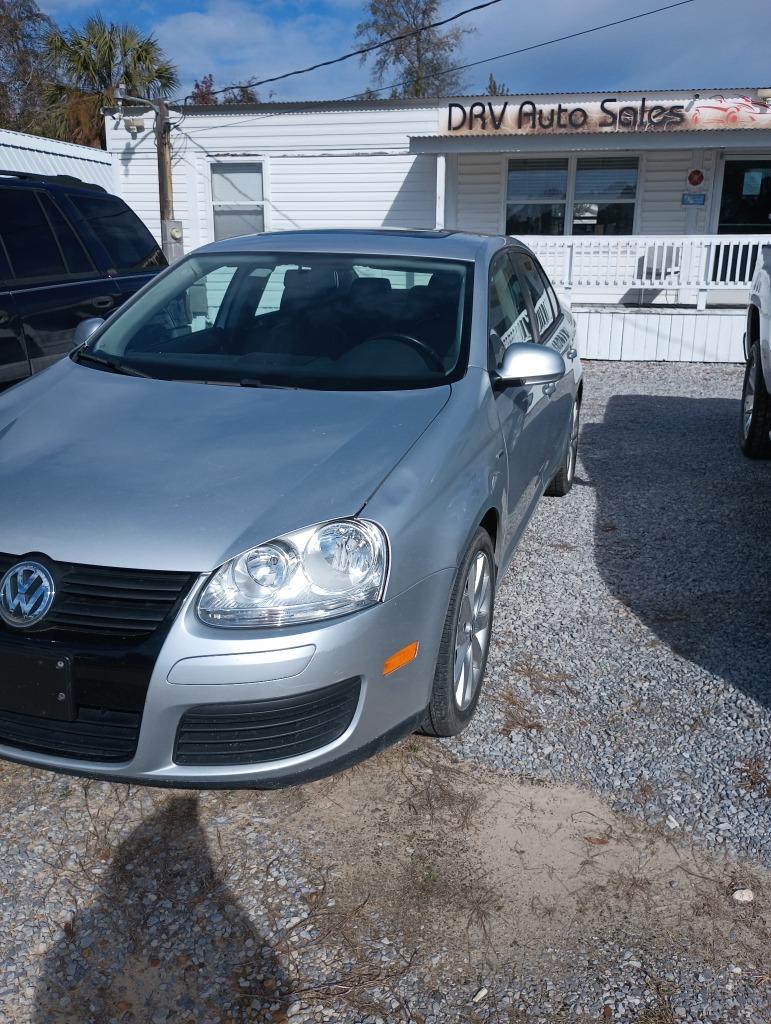 2010 Volkswagen Jetta Wolfsburg Edition